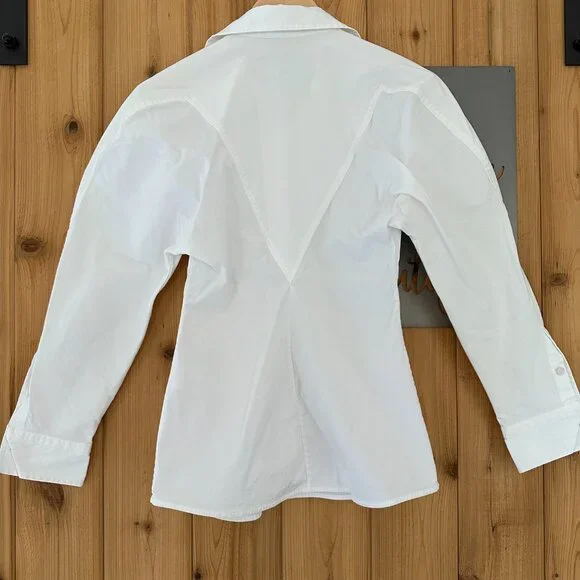 Bottega Veneta Size 4 White Collared Button Down Poplin Shirt with Triangle Back